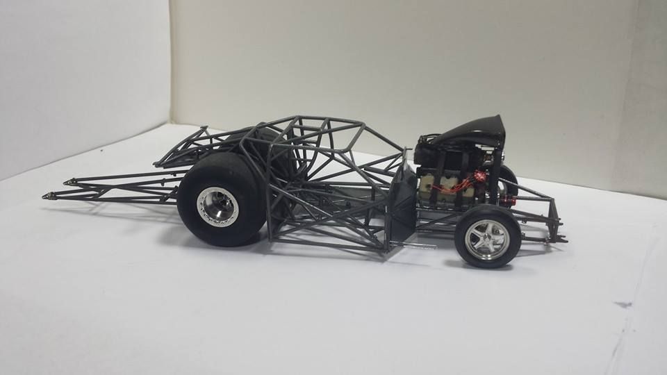 10505613_4380425085722_28483558878995074