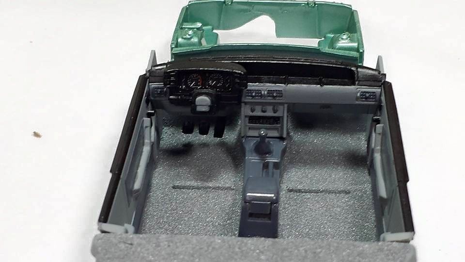 11057800_10200696406249481_6480691137396