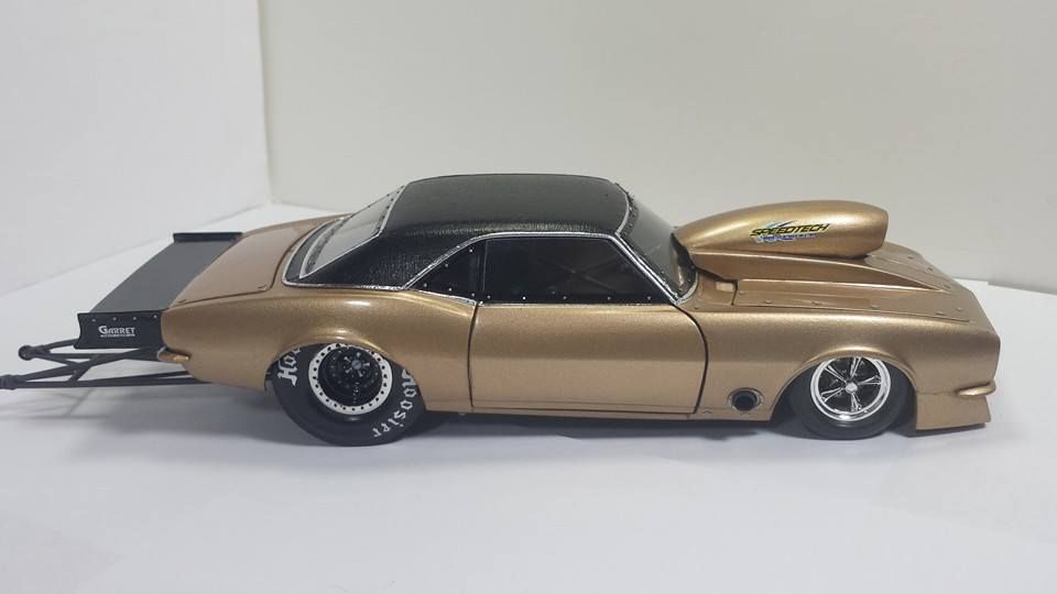 10313602_4171079372210_78601101957405275