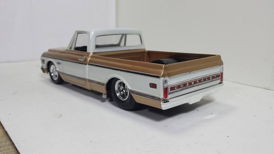 10626582_4593383049538_47490124972855386