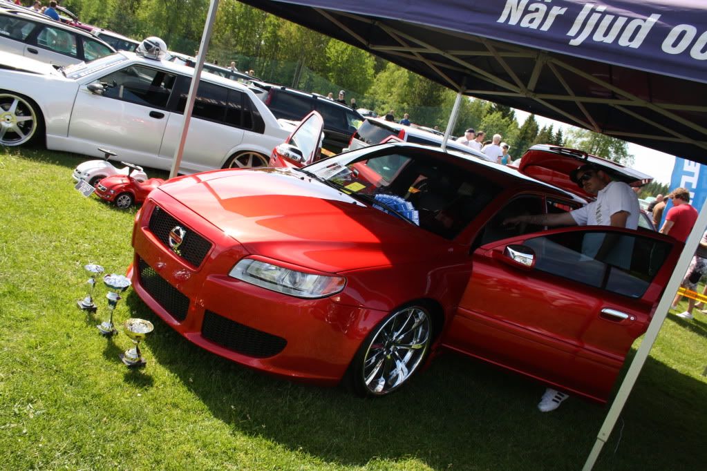 http://i194.photobucket.com/albums/z165/volvo__mannen/annaboda2012/c37eacd4.jpg