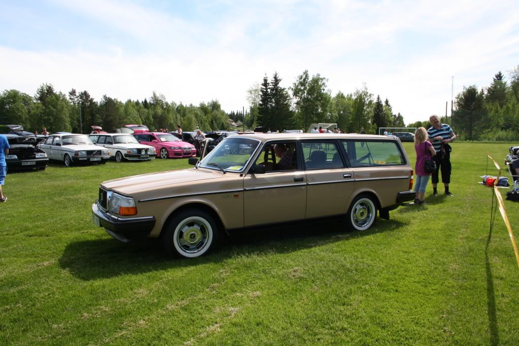http://i194.photobucket.com/albums/z165/volvo__mannen/annaboda2012/f0c782a5.jpg