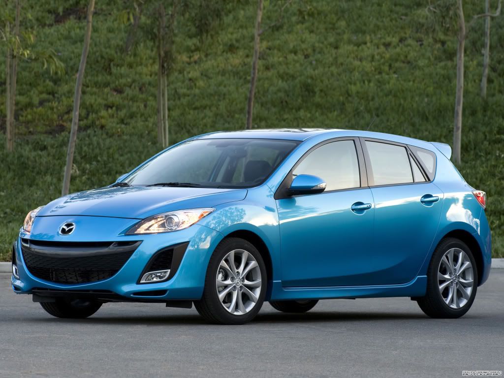 autowprumazda3hatchback.jpg