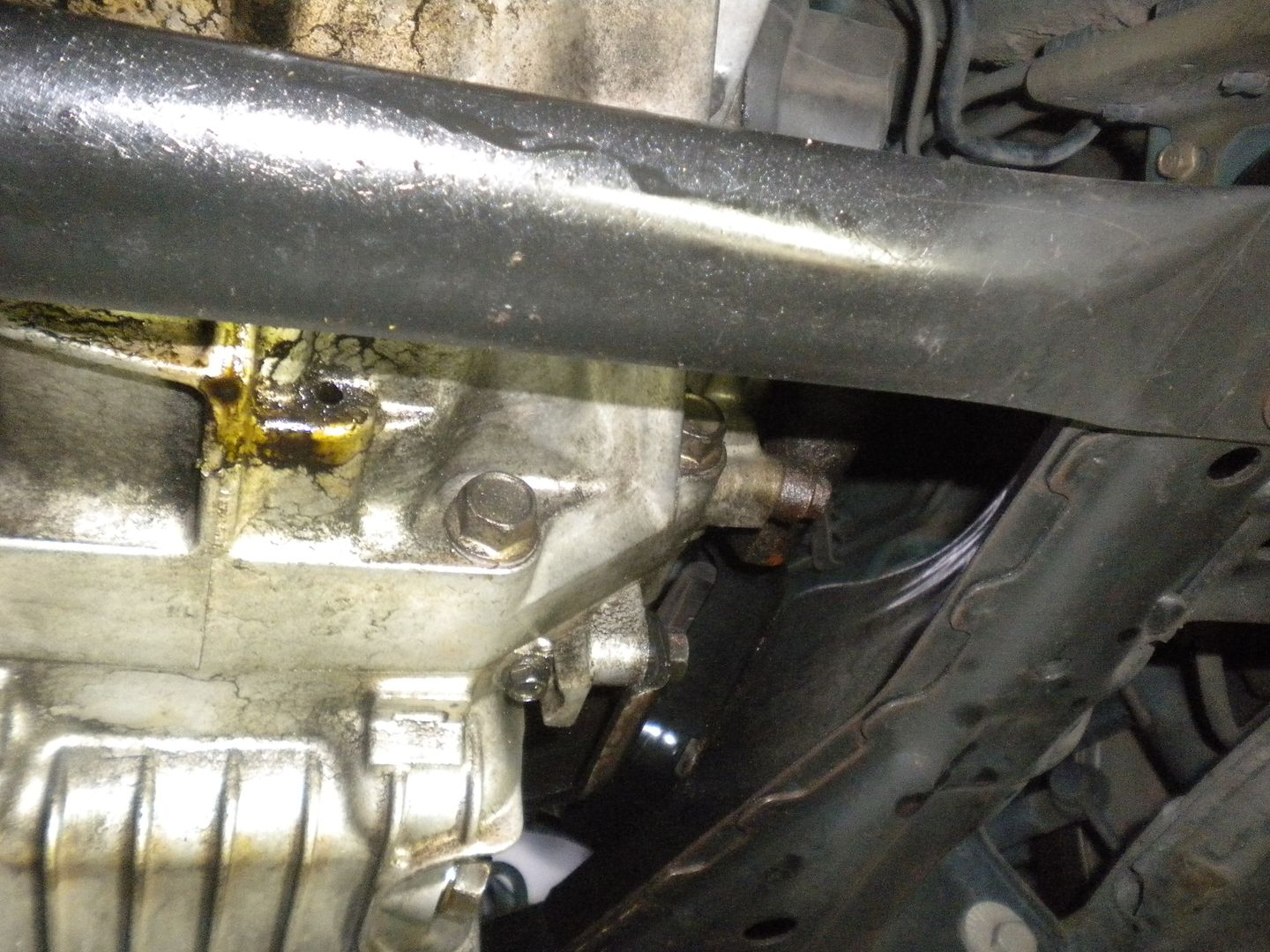 01 6sp front trans seal oil leak? MX5 Miata Forum