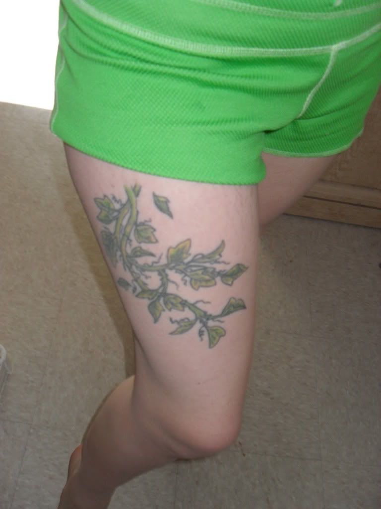 ivy tattoos for girls