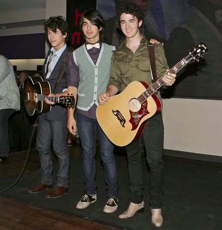 jonas brothers.