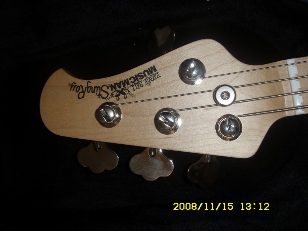 ST831113.jpg