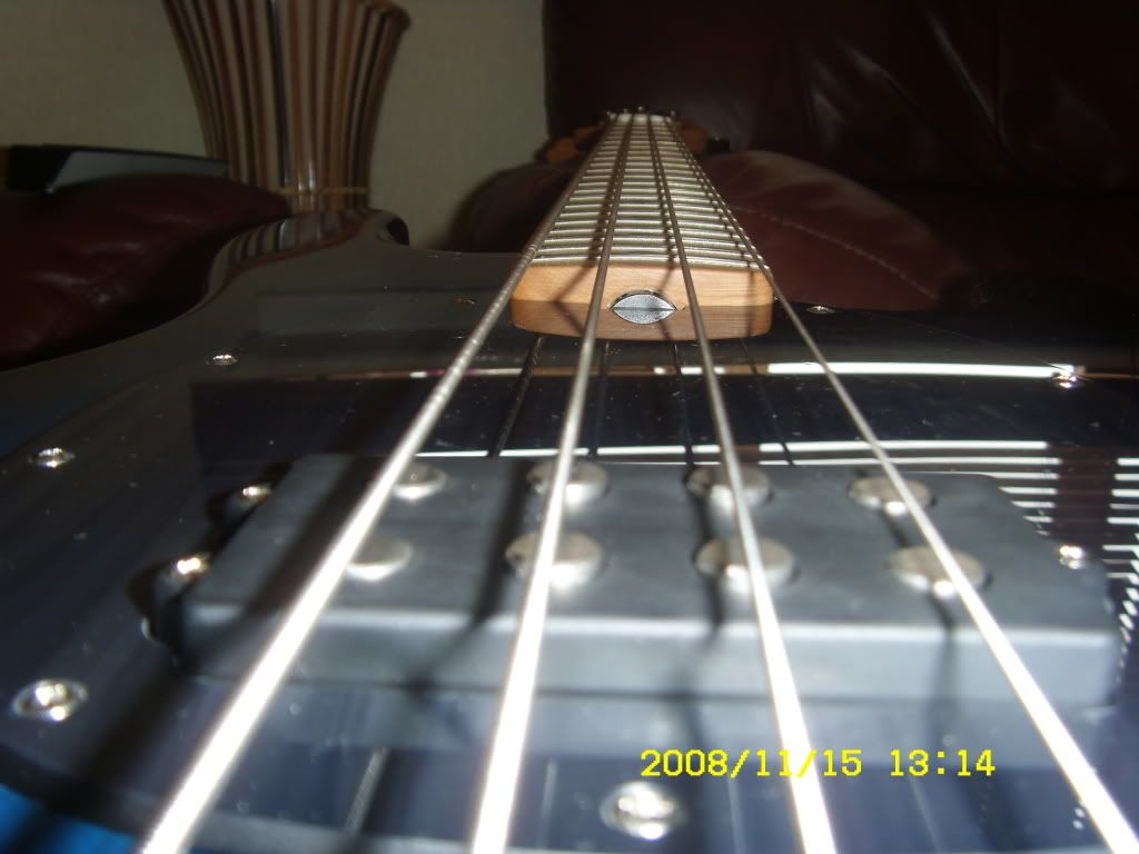 ST831119.jpg