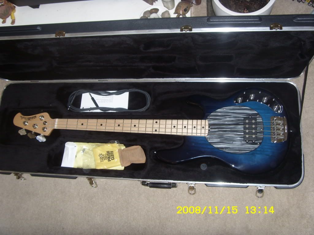 ST831120.jpg