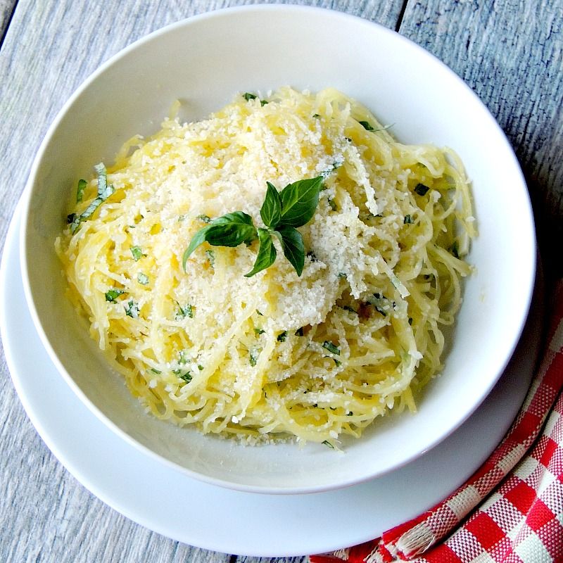 Herbed Spaghetti Squash With Garlic And Parmesan Bobbis Kozy Kitchen 6296