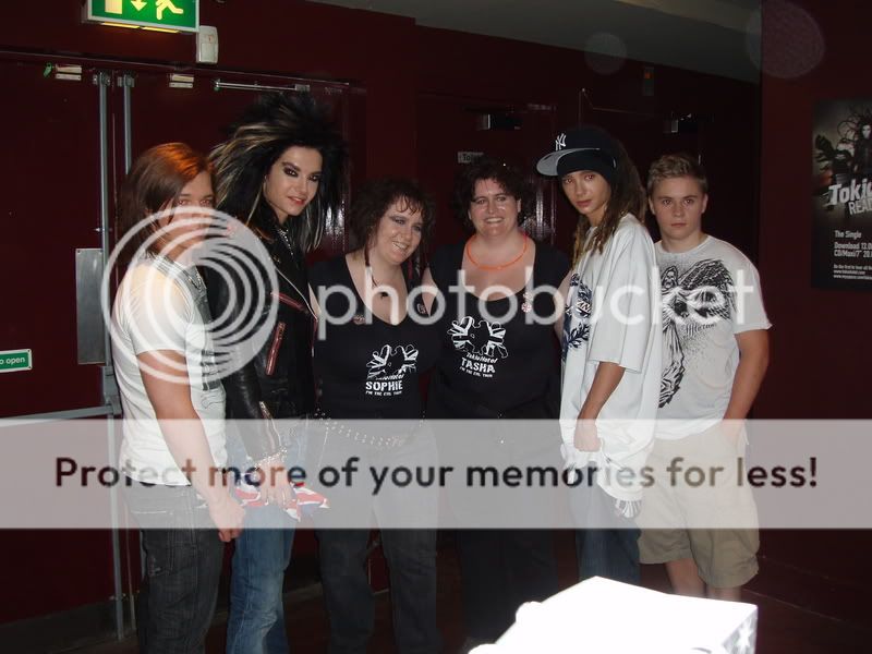 http://i194.photobucket.com/albums/z120/Paigis/London%2019th%20Jule%202007/TokioHotel19-4-2.jpg