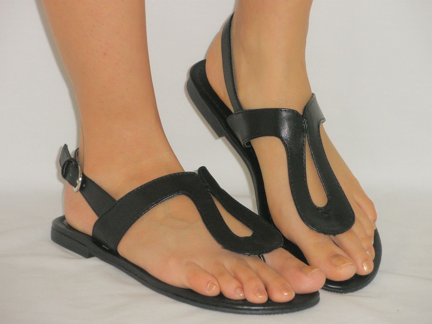 SOoO CUTE!! Strappy Slingback Sandal *Comfy T-Strap Thong Flip Flops ...