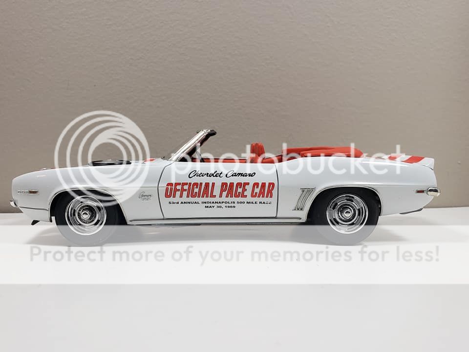 66487989_10206027380320501_8002071689368