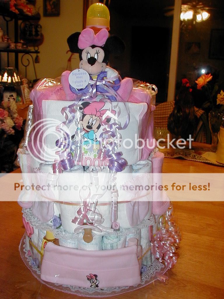   design this Diaper Cake in Pink/Girl or Blue/Boy if you so desire