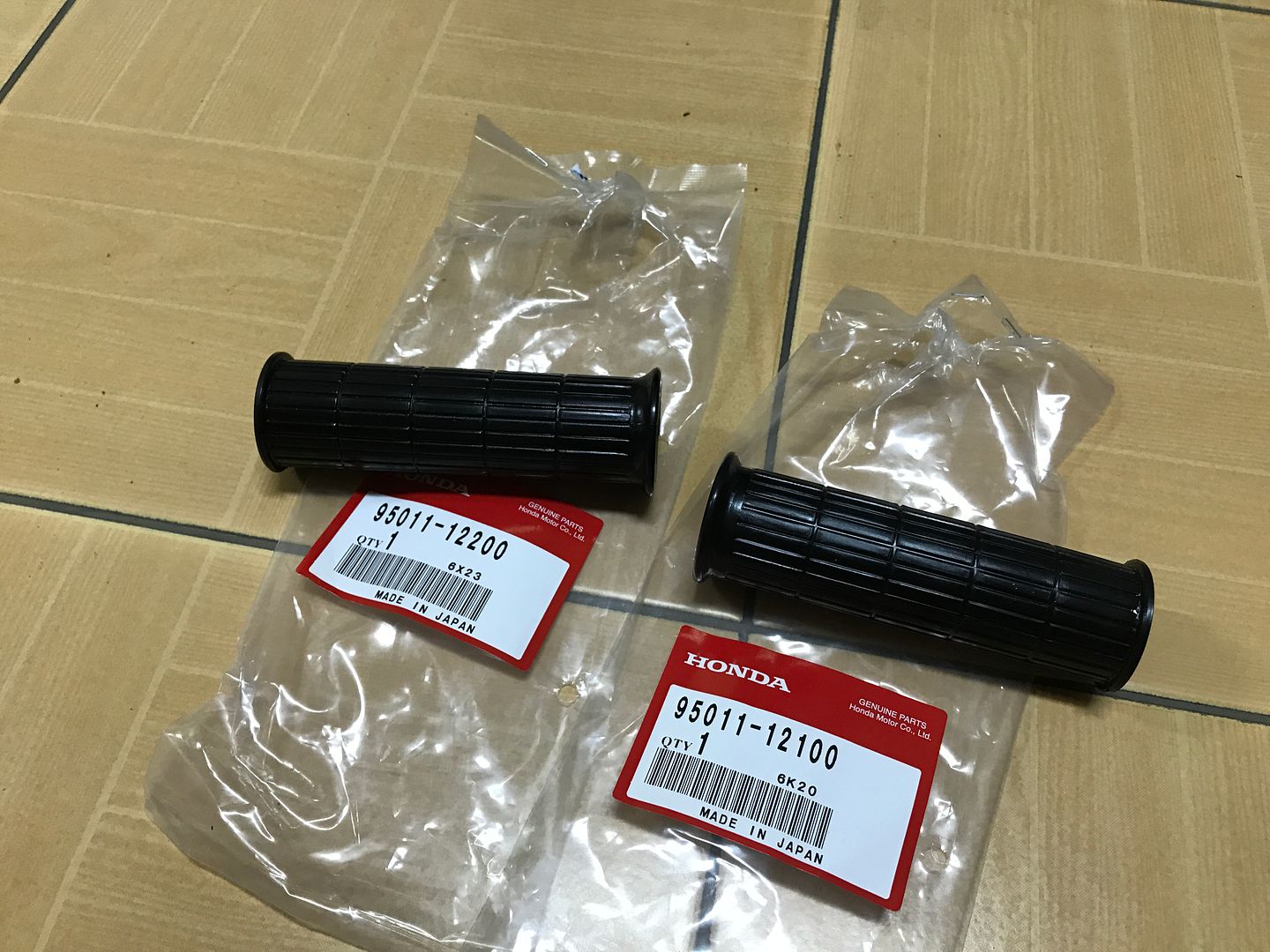 HONDA GRIPS P50 Little Z50A CT70H MiniTrail 50 70 OEM SCOOTER