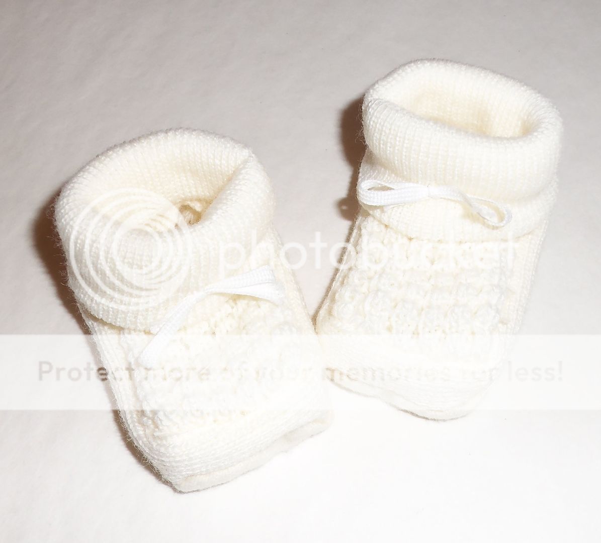 New Newborn Baby Boys Girls Unisex Knitted Bow Booties Lots of Designs Colours